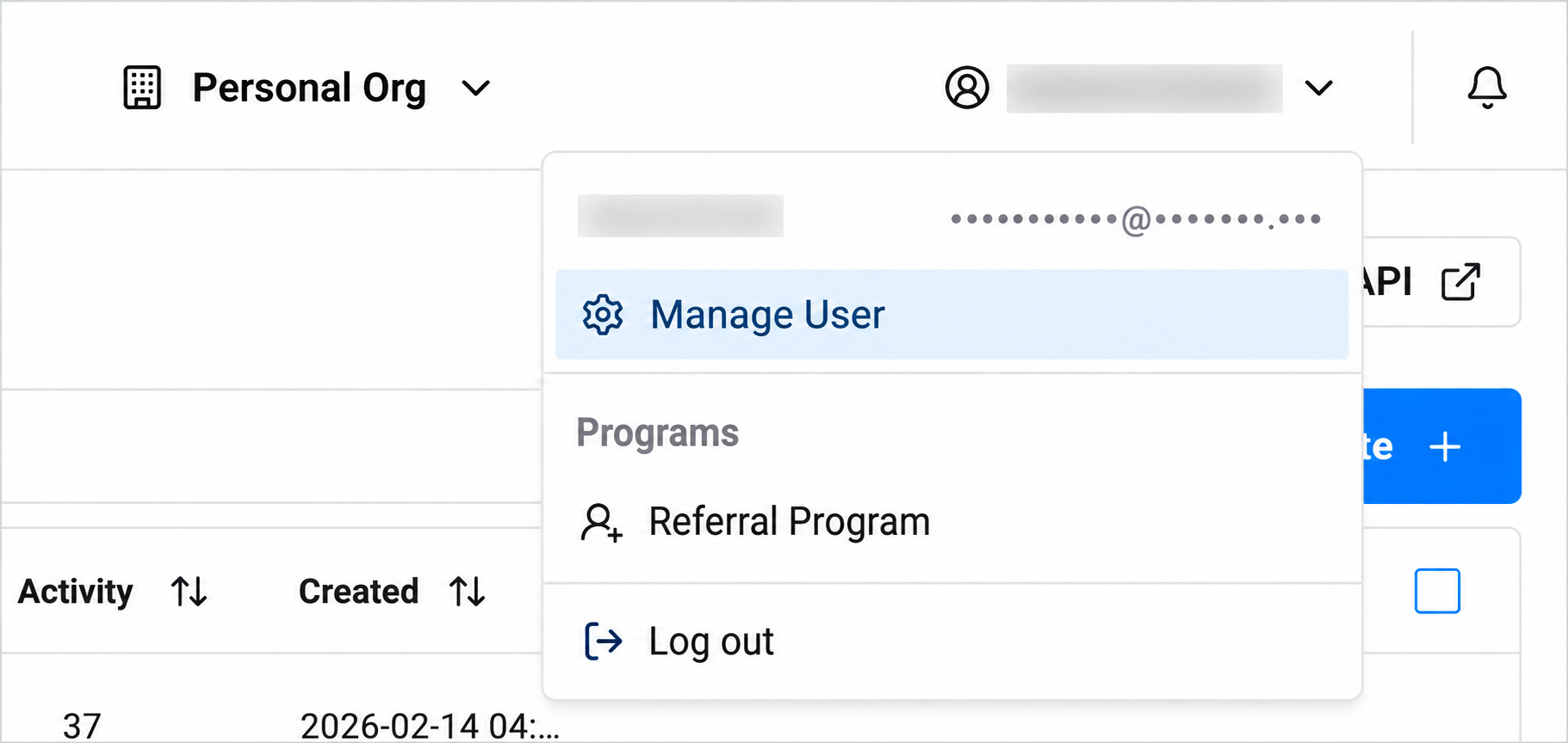 Vultrアカウントメニューで Manage User を選択する画面